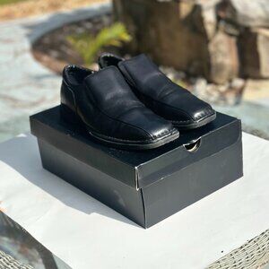 Kenneth Cole Reaction Men's Punchual Slip on Loafer (Size 10.5 mens)